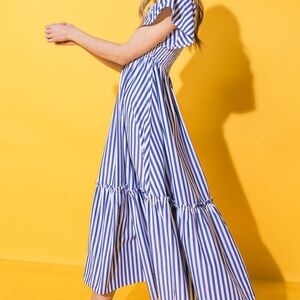 NWOT Flying Tomato Tiered Off The Shoulder Maxi Dress W/ Ruffles Spring Formal